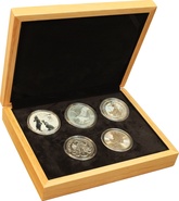 Set da 5 monete d'Argento 2023 da 1oz: Britannia, Maple, Philarmonic, Eagle, Anno del Coniglio