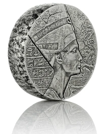 Moneta d'argento da 5 once della regina Nefertiti 2017