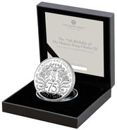 2023 75° Compleanno di Re Carlo III - Moneta d'Argento Proof £5 confezionata