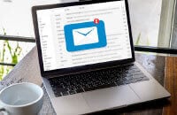 Newsletter email alert on laptop